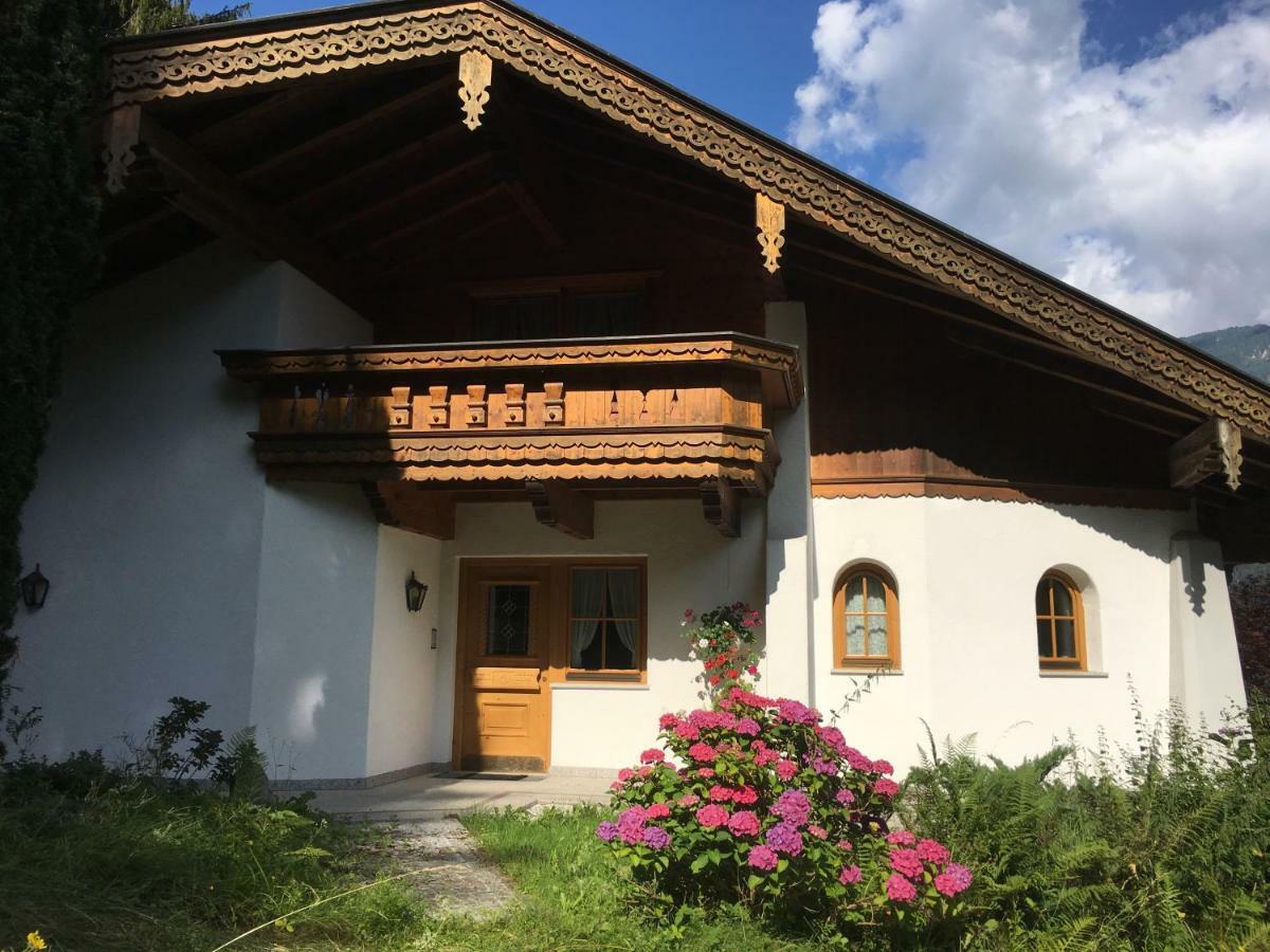 Ferienwohnung Bacher Oberkumbichl 900 Mayrhofen Esterno foto