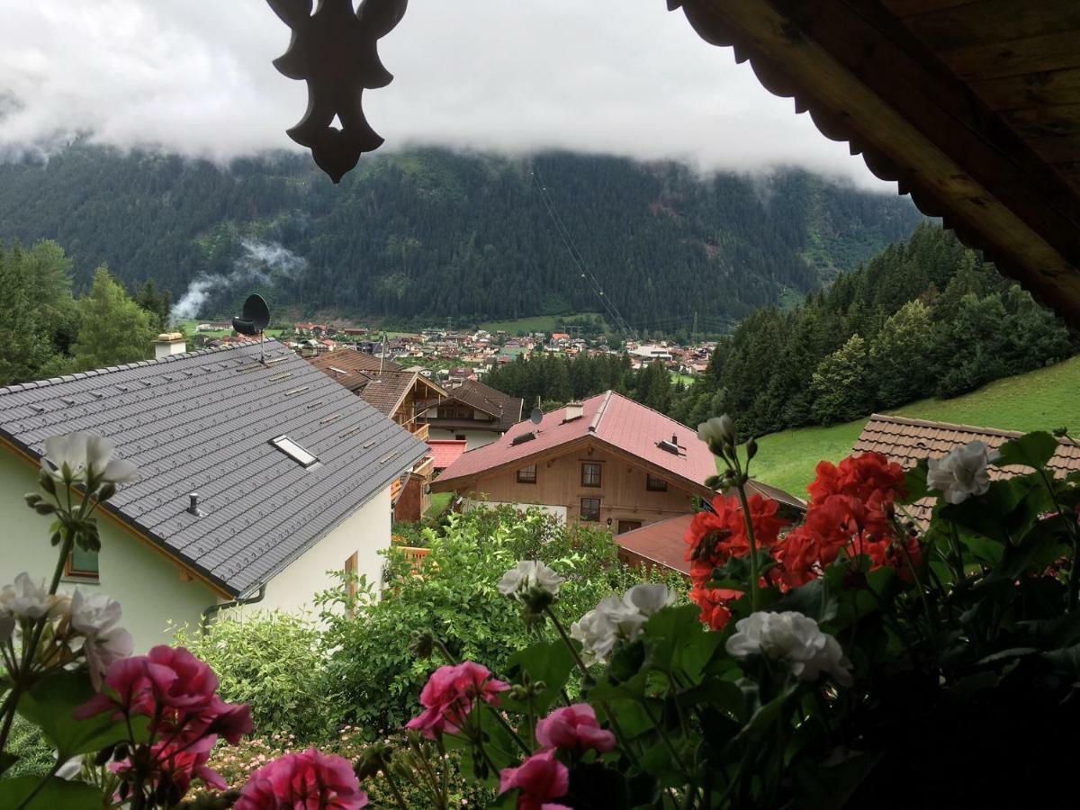 Ferienwohnung Bacher Oberkumbichl 900 Mayrhofen Esterno foto